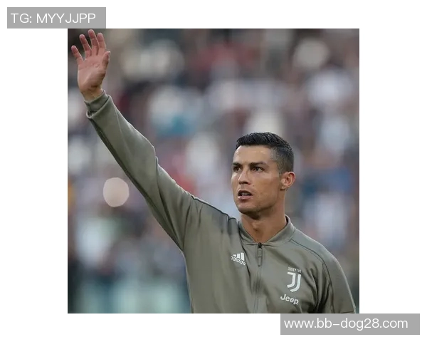 足球巨星深情致谢球迷真挚言语感动全场温情时刻久久难忘 足球巨星深情致谢球迷真挚言语感动全场温情时刻久久难忘