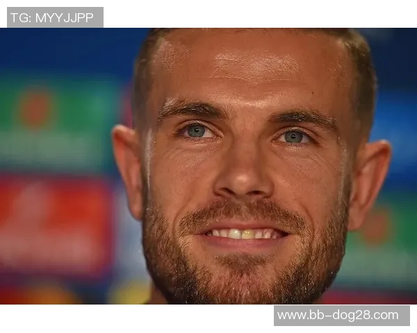 老一辈足球巨星回顾经典瞬间展现他们辉煌的职业生涯与传奇成就